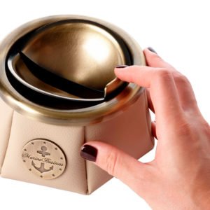 SKU: 30109 - ASHTRAY WITH LID WINDPROOF – WELCOME BLUE